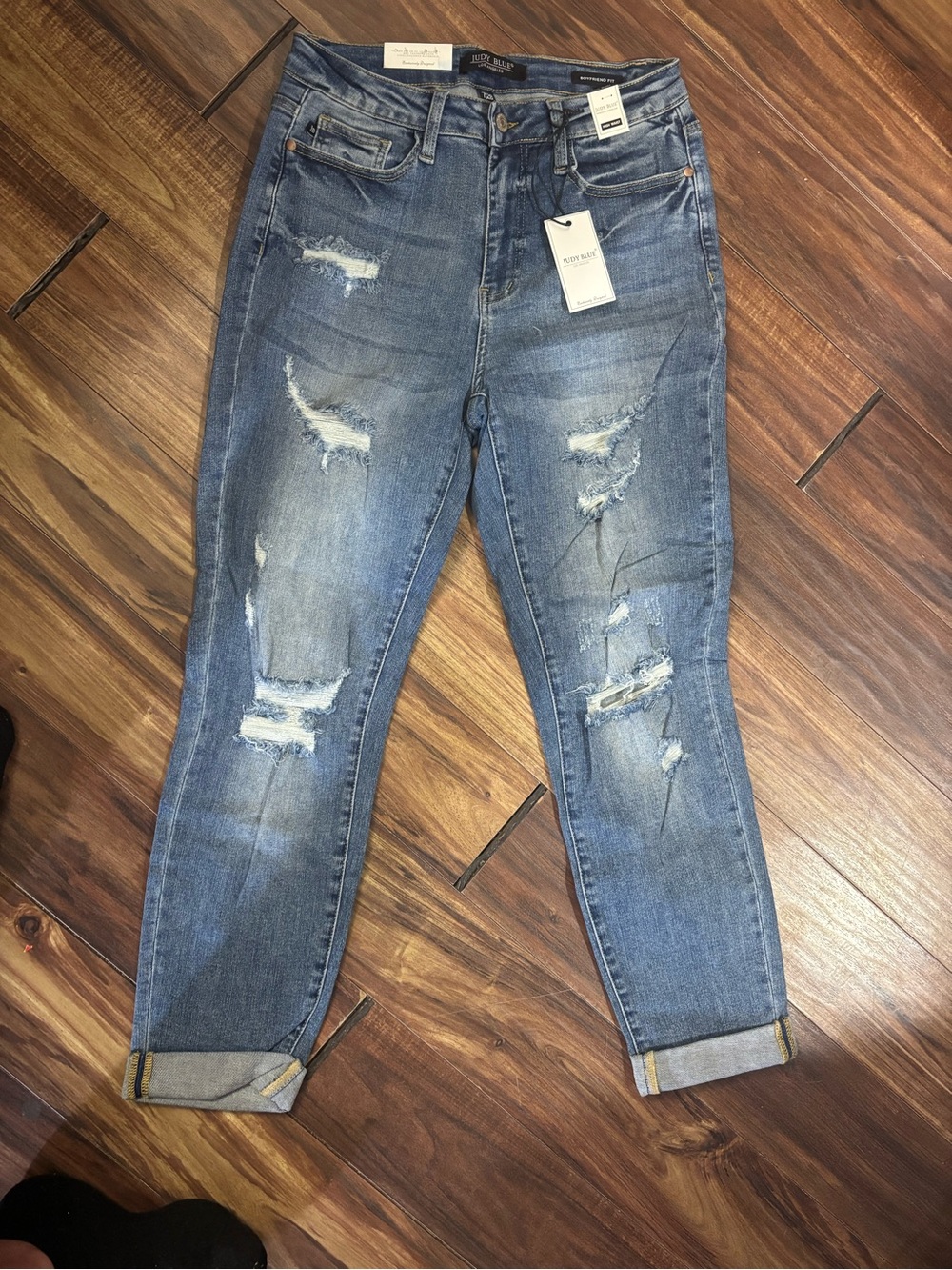 Judy blues 7/28 boyfriend fit distressed BNWT Beachy comfort Lagon cottage jeans